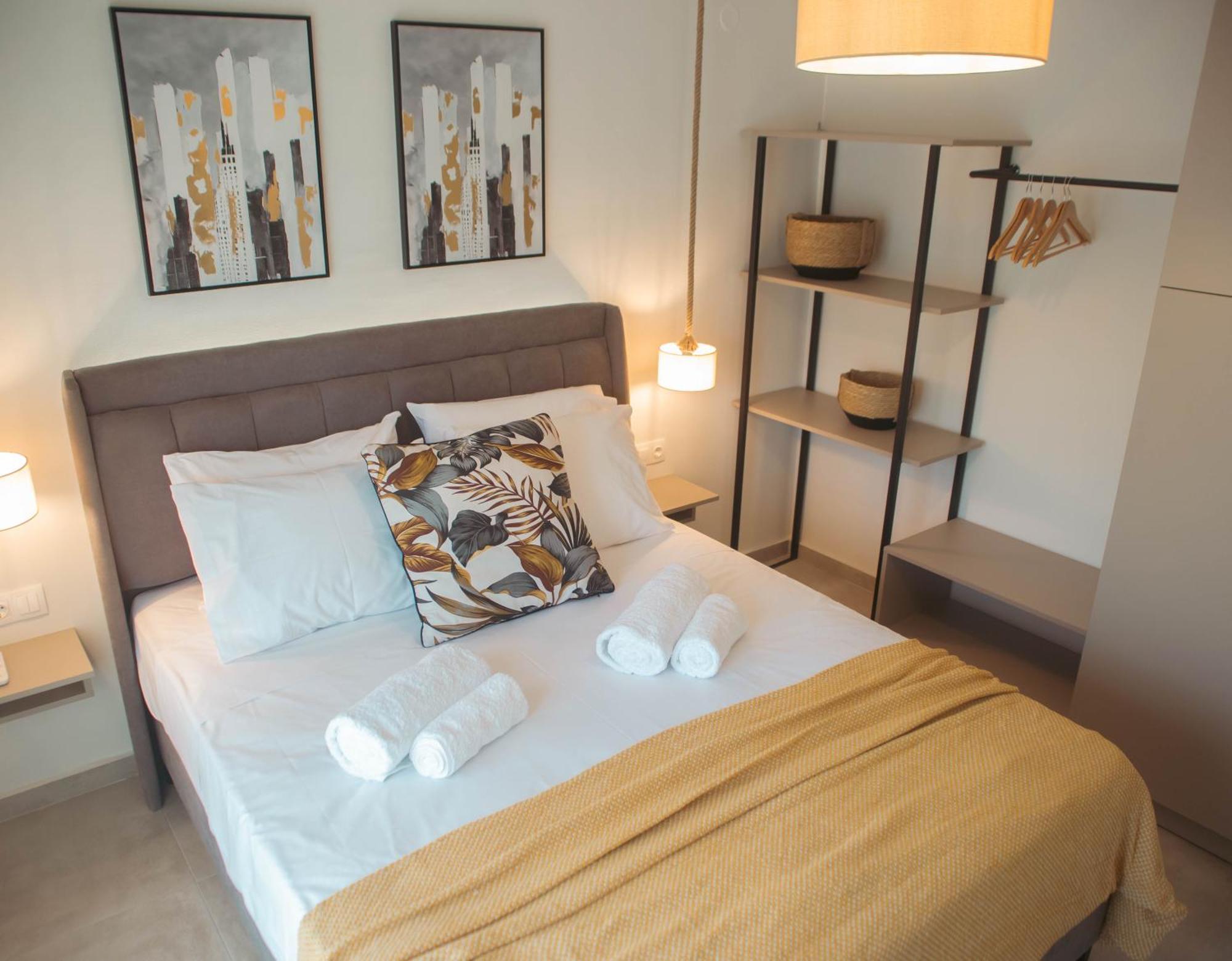 Cleopatra - City Escape Apartment อเล็กซานโดรโพลิส ภายนอก รูปภาพ